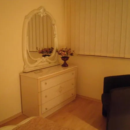 Private In Privilige Апартаменты *