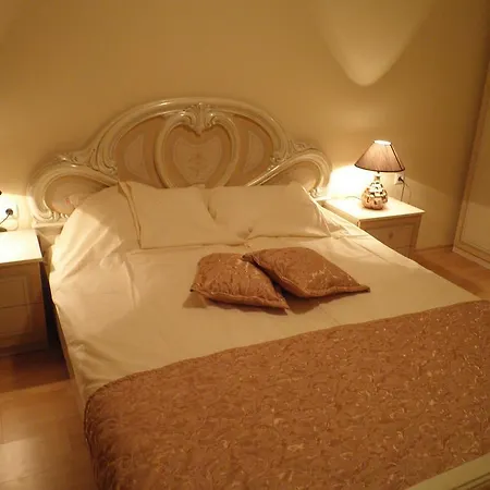 Private In Privilige Appartement Elenite