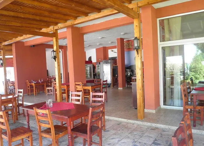 Private In Privilige