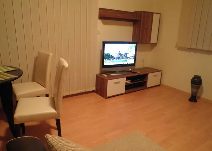 Private In Privilige 公寓 *