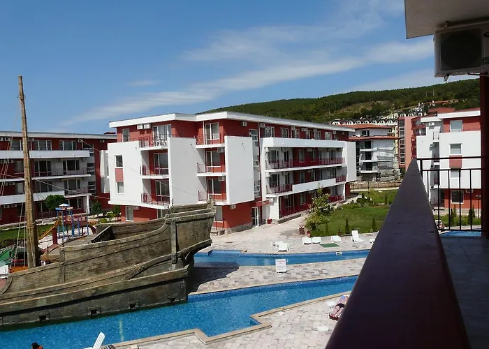 Private In Privilige 埃勒尼特